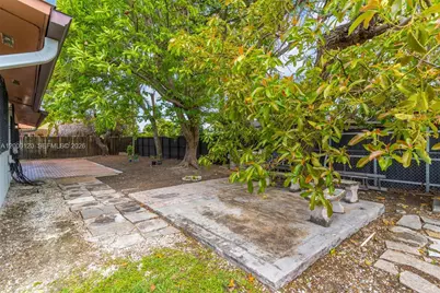 13011 SW 80th St, Miami, FL 33183 - Photo 25