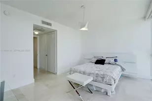 665 NE 25th St, Miami, FL 33137 - Photo 39