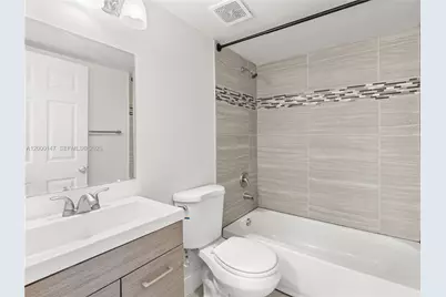 9821 Nob Hill Ct #9821, Sunrise, FL 33351 - Photo 19