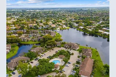 9821 Nob Hill Ct #9821, Sunrise, FL 33351 - Photo 7