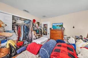 4715 NW 43rd St, Lauderdale Lakes, FL 33319 - Photo 15