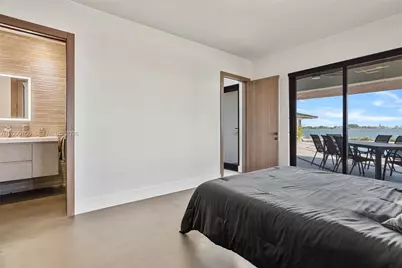 1982 NE 119th Rd, North Miami, FL 33181 - Photo 31