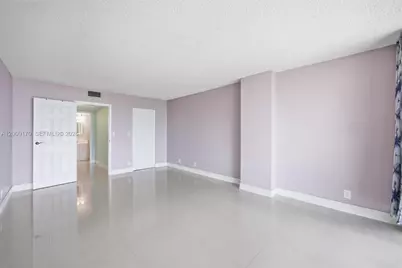 800 Parkview Dr #506, Hallandale Beach, FL 33009 - Photo 19