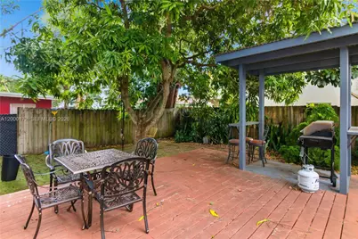 536 NE 62nd St #1, Miami, FL 33138 - Photo 27