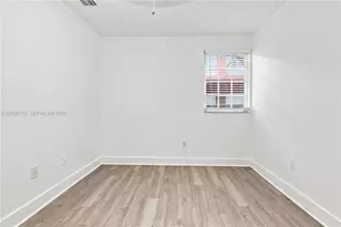 536 NE 62nd St, Miami, FL 33138 - Photo 15