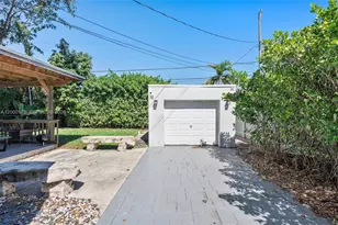 2231 SW 17th St, Miami, FL 33145 - Photo 29