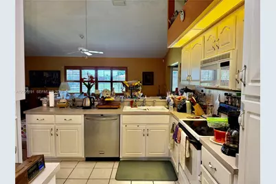 3509 Sunrise Dr, Other City - In The State Of Florida, FL 33872 - Photo 3