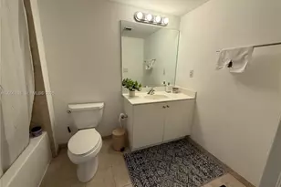 111 E Flagler St, Miami, FL 33131 - Photo 9