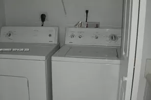 2280 Preserve Way, Miramar, FL 33025 - Photo 19