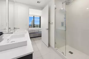 45 SW 9th St, Miami, FL 33130 - Photo 11