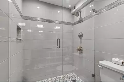 328 N Ocean Blvd #707, Pompano Beach, FL 33062 - Photo 31