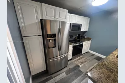 1600 Coral Ave, North Lauderdale, FL 33068 - Photo 3