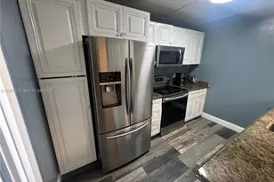 1600 Coral Ave, North Lauderdale, FL 33068 - Photo 3