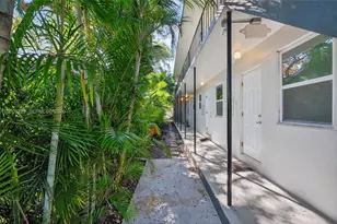 3676 Oak Ave, Miami, FL 33133 - Photo 13