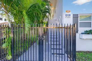 3676 Oak Ave, Miami, FL 33133 - Photo 17