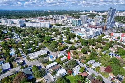3676 Oak Ave #7, Miami, FL 33133 - Photo 23