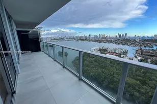 16385 Biscayne Blvd, North Miami Beach, FL 33160 - Photo 17