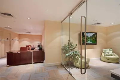 951 Brickell Ave #1410, Miami, FL 33131 - Photo 19