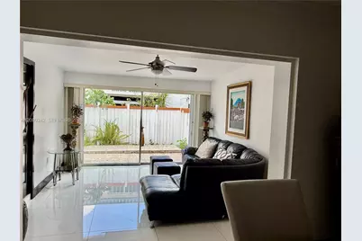 13505 NE 23rd Ct, North Miami, FL 33181 - Photo 13