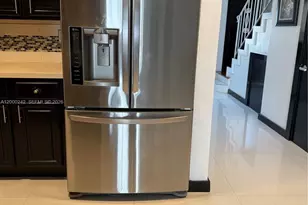 13505 NE 23rd Ct, North Miami, FL 33181 - Photo 9