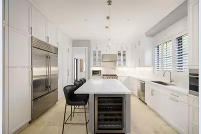 475 Amalfi Ave, Coral Gables, FL 33146 - Photo 15