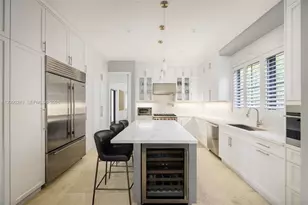475 Amalfi Ave, Coral Gables, FL 33146 - Photo 15