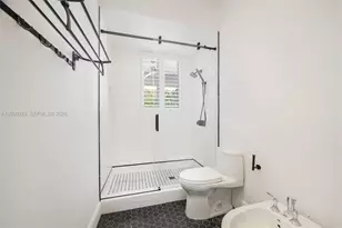 475 Amalfi Ave, Coral Gables, FL 33146 - Photo 29