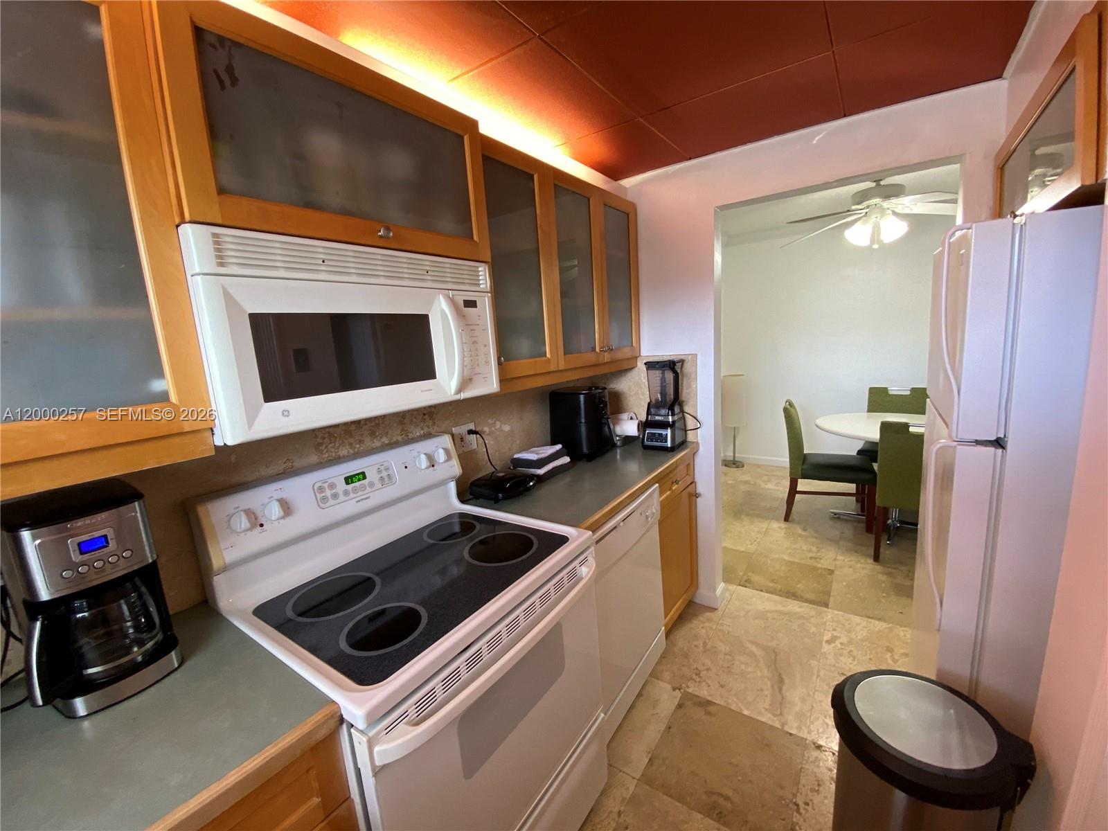 250 Layne Blvd #110 main architectural view