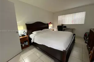 250 Layne Blvd, Hallandale Beach, FL 33009 - Photo 15