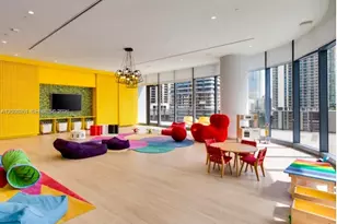 45 SW 9th St, Miami, FL 33130 - Photo 29