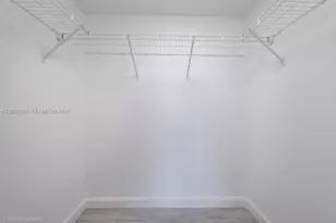 45 SW 9th St, Miami, FL 33130 - Photo 13