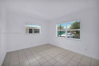 6951 SW 7th St, Margate, FL 33068 - Photo 25