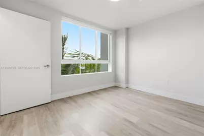 2505 NE 193rd St #4215, Miami, FL 33180 - Photo 21