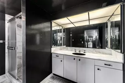 5500 Collins Ave #304, Miami Beach, FL 33140 - Photo 19