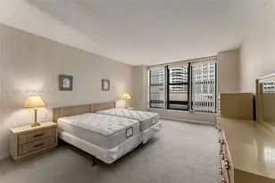 5500 Collins Ave, Miami Beach, FL 33140 - Photo 17