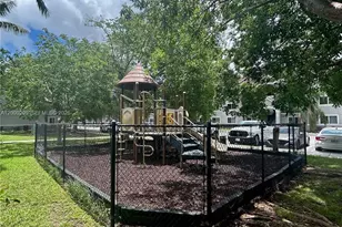 15470 SW 284th St, Homestead, FL 33033 - Photo 9