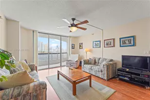 19101 NE 36th Ct, Aventura, FL 33180 - Photo 5