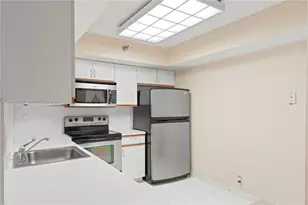 19101 NE 36th Ct, Aventura, FL 33180 - Photo 11