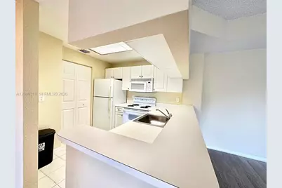 2812 Grande Pkwy #302, Palm Beach Gardens, FL 33410 - Photo 5