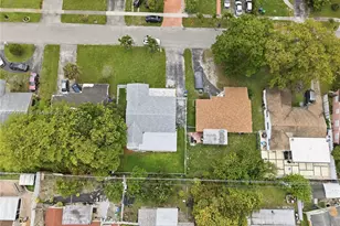 7051 SW 29th St, Miramar, FL 33023 - Photo 21