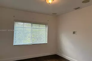 689 NE 92nd St, Miami Shores, FL 33138 - Photo 9