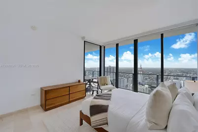 88 SW 7th St #2602, Miami, FL 33130 - Photo 11