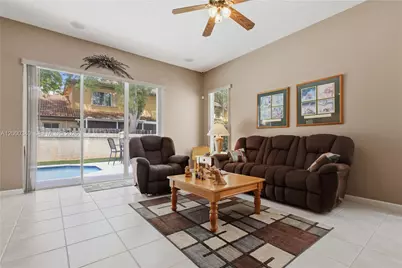 14033 N Cypress Cove Cir, Davie, FL 33325 - Photo 11