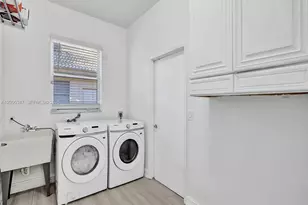 4310 NW 63rd Ave, Coral Springs, FL 33067 - Photo 55