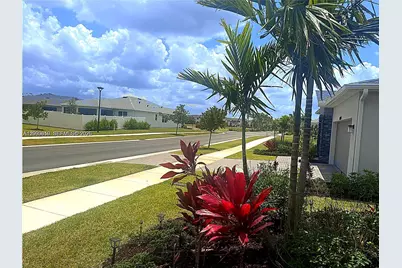 10503 SW Orana Dr, Port Saint Lucie, FL 34987 - Photo 3