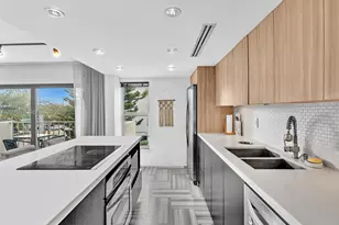 1300 Alton Rd, Miami Beach, FL 33139 - Photo 5