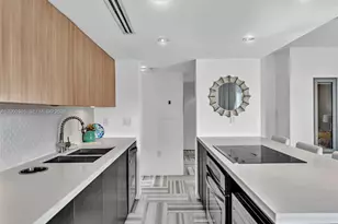1300 Alton Rd, Miami Beach, FL 33139 - Photo 7