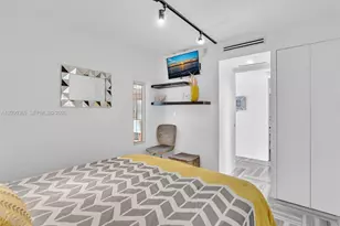 1300 Alton Rd, Miami Beach, FL 33139 - Photo 17