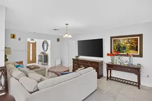 7690 SW 128th St, Pinecrest, FL 33156 - Photo 9