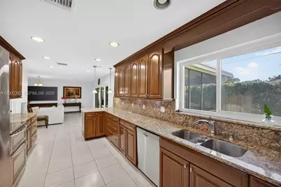 7690 SW 128th St #0, Pinecrest, FL 33156 - Photo 13